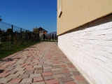 Casa pe structura clasica de beton armat si zidarie 2