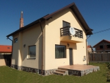 Casa pe structura de lemn 9